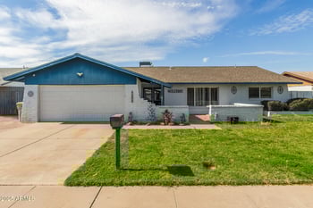 13842 52nd Ave, Glendale, AZ 85306