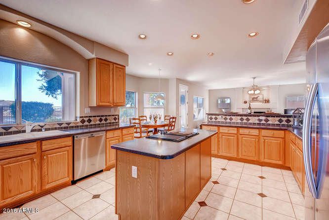 13843 S 32nd St, Phoenix, AZ 85044