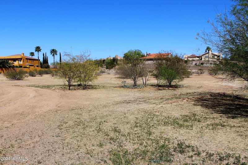 13844 32nd St #_, Phoenix, AZ 85032