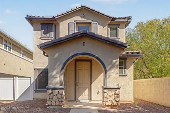 1385 S Joshua Tree Ln, Gilbert, AZ 85296