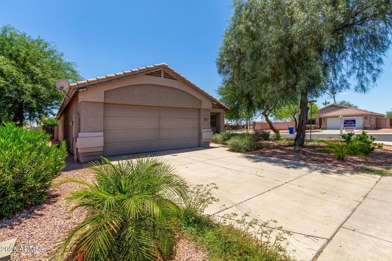 13861 Elm St, Surprise, AZ 85374