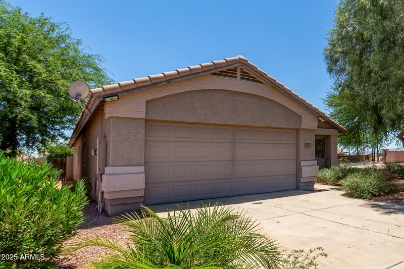 13861 Elm St, Surprise, AZ 85374
