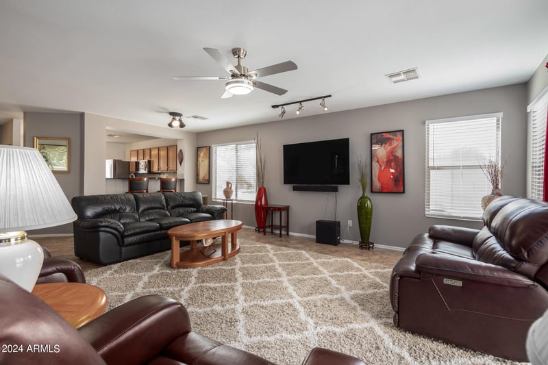 13864 Ironwood St, Surprise, AZ 85374