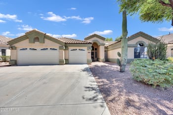 1387 Dublin St, Gilbert, AZ 85295