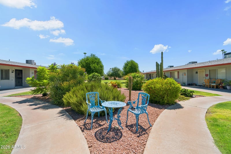 13872 Newcastle Dr, Sun City, AZ 85351