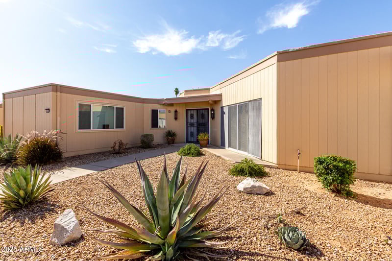 13889 108th Dr, Sun City, AZ 85351