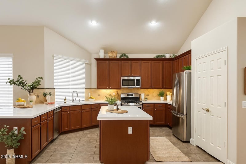 13898 136th Ln, Surprise, AZ 85379