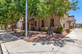 139 Bluejay Dr, Chandler, AZ 85286