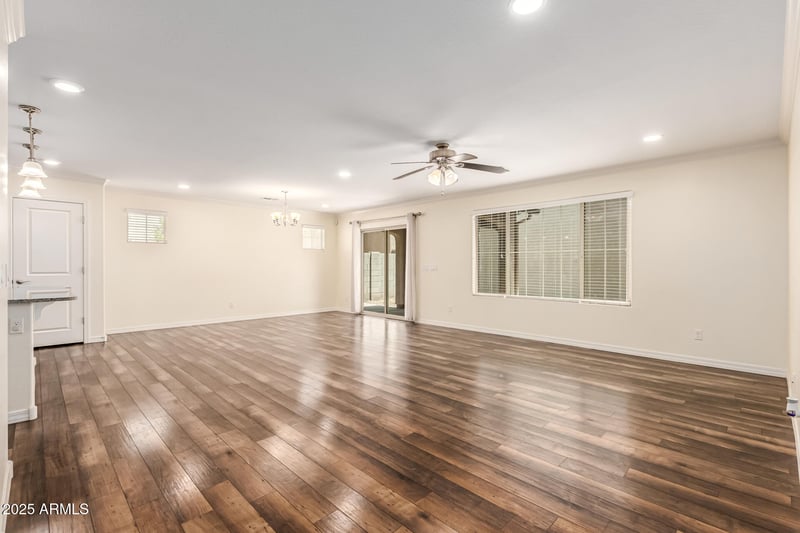 139 Bluejay Dr, Chandler, AZ 85286