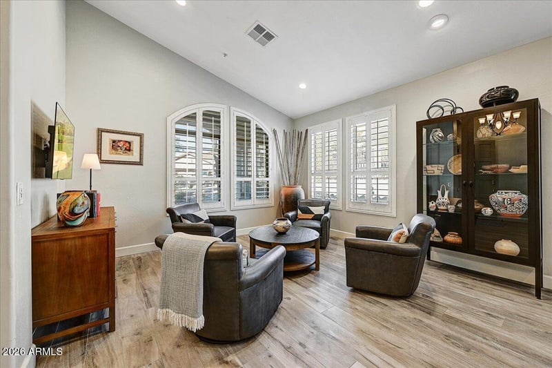13907 E Paradise Ln, Scottsdale, AZ 85259