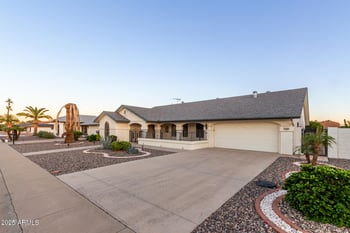 13907 Terra Vista Dr, Sun City West, AZ 85375