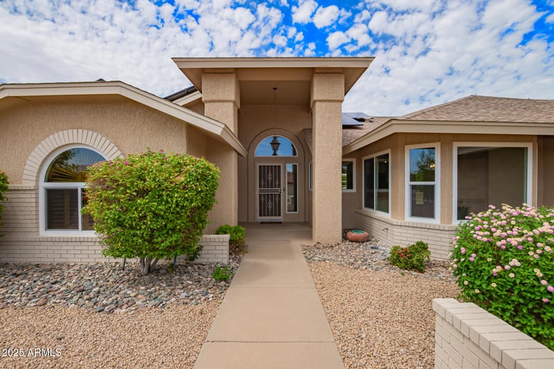 13910 Oak Glen Dr, Sun City West, AZ 85375