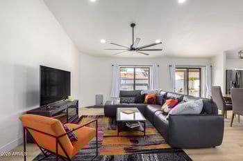 13918 78th Ave, Peoria, AZ 85381