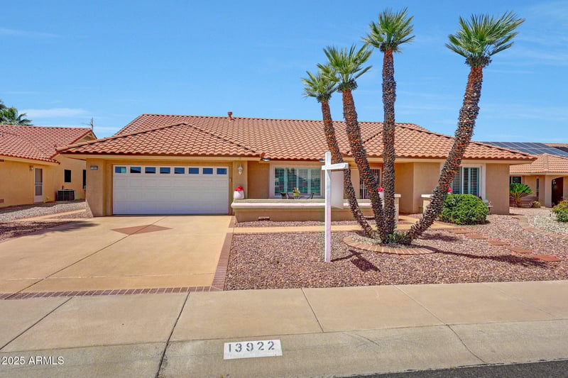 13922 Sky Hawk Dr, Sun City West, AZ 85375