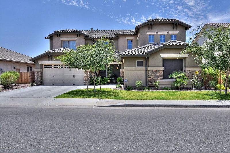 1395 E Grand Canyon Dr, Chandler, AZ 85249
