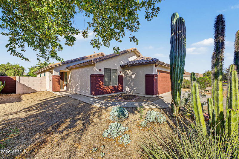 13950 W Maui Ln, Surprise, AZ 85379