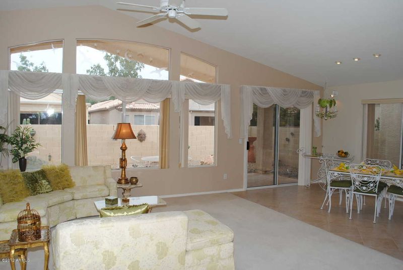 13960 W Santee Way, Surprise, AZ 85374
