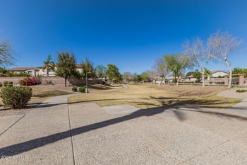 1397 Glacier Pl, Chandler, AZ 85249