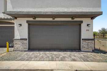 13975 Luke 171 Pw, Surprise, AZ 85374