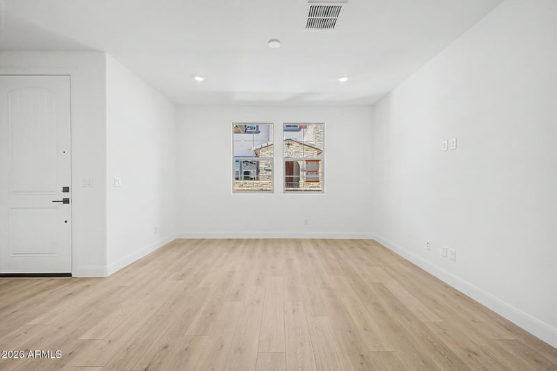 13975 Luke Pw #143, Surprise, AZ 85374