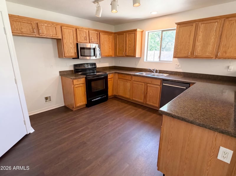 13976 Port Royale Ln, Surprise, AZ 85379