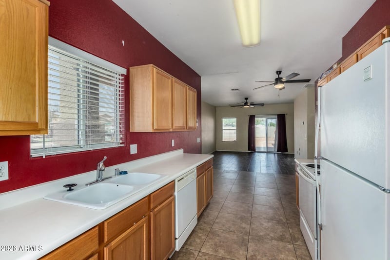 13977 132nd Ct, Surprise, AZ 85379