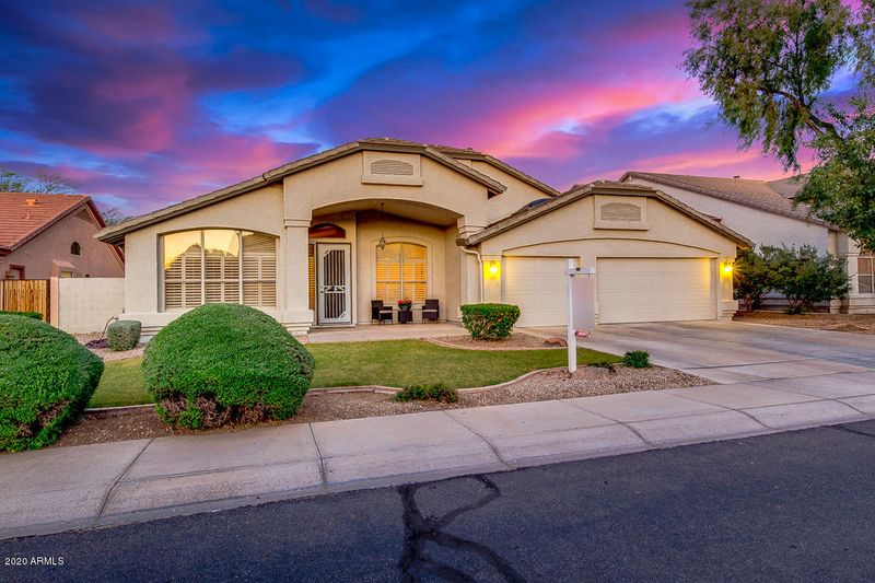 1399 S Hazel St, Gilbert, AZ 85296