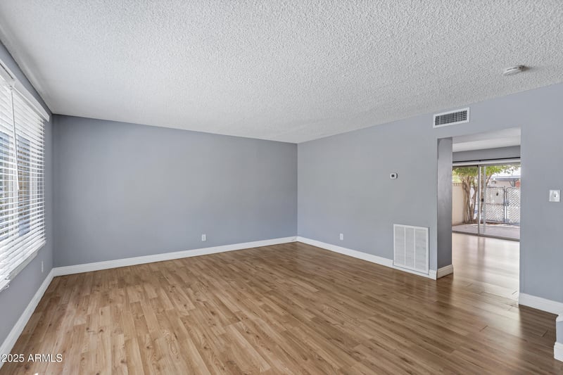 14 Hermosa Dr, Tempe, AZ 85282