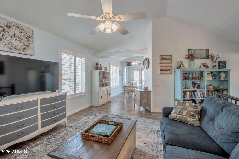 14 S Golden Key Dr, Gilbert, AZ 85233