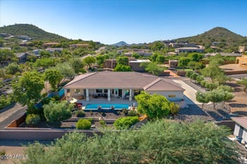 14 Summerset Dr, Phoenix, AZ 85085