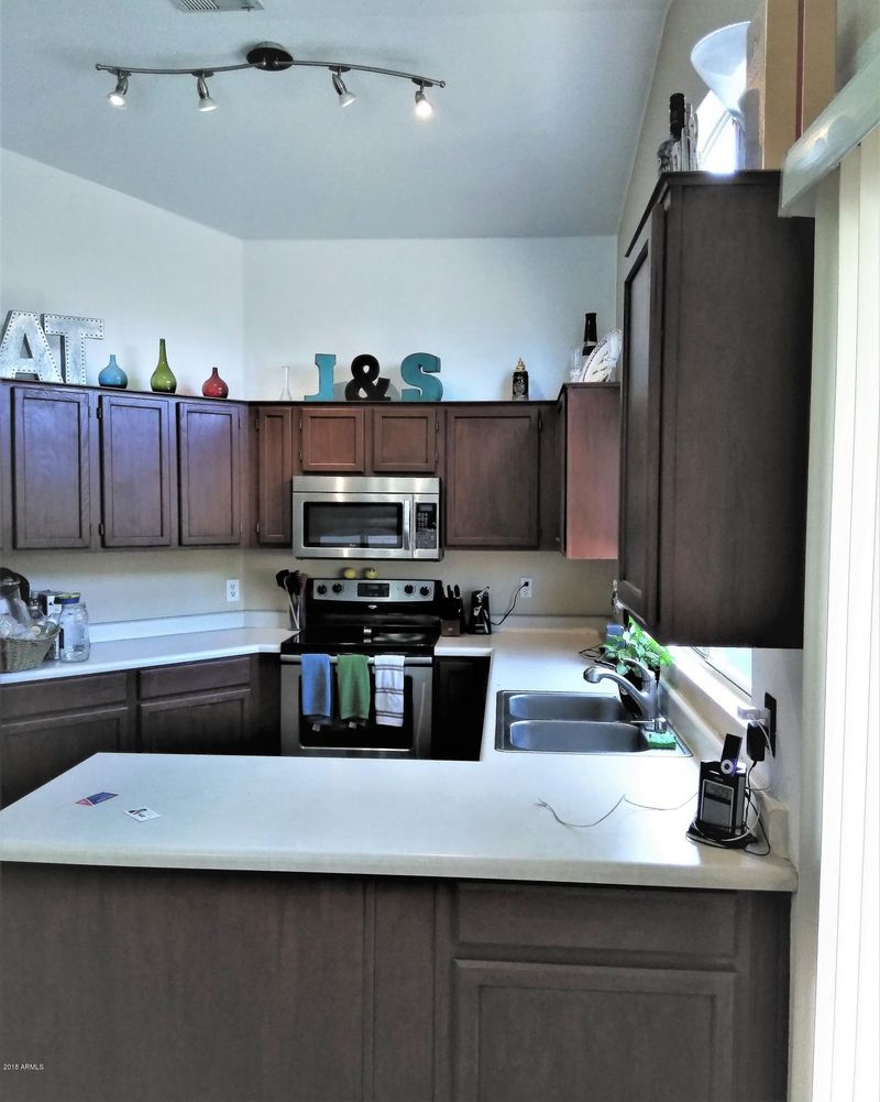 14 W Runion Dr, Phoenix, AZ 85027