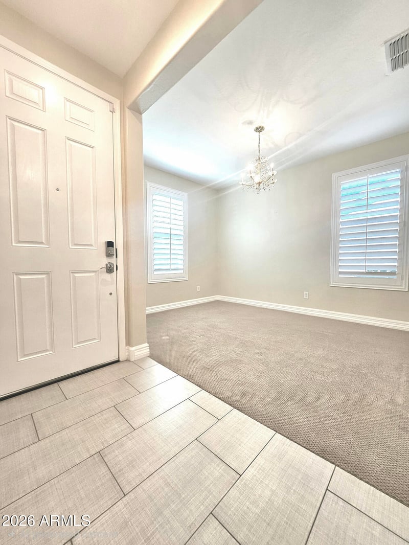 140 Bernie Ln, Gilbert, AZ 85295