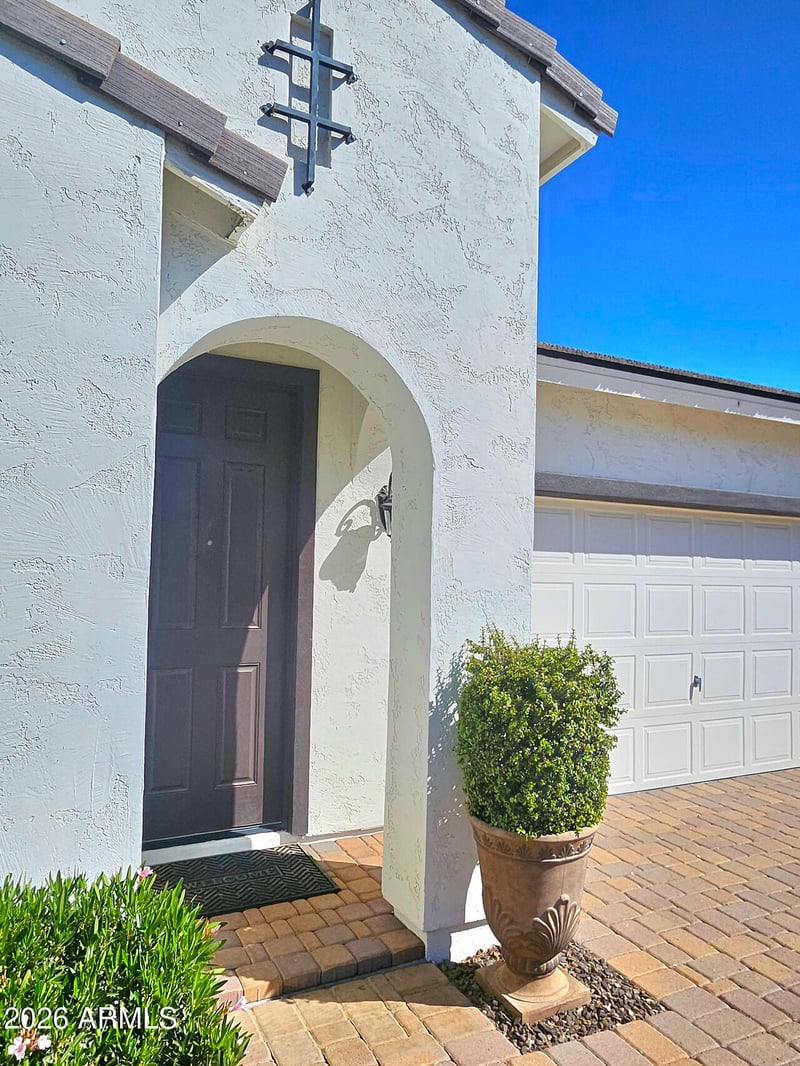 140 Bernie Ln, Gilbert, AZ 85295