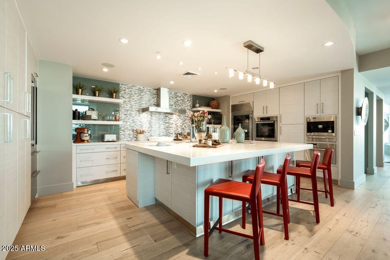 140 Rio Salado Pw #1205, Tempe, AZ 85281