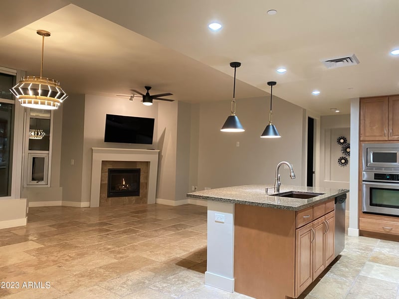 140 Rio Salado Pw #409, Tempe, AZ 85281