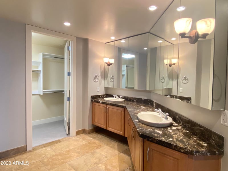 140 Rio Salado Pw #409, Tempe, AZ 85281