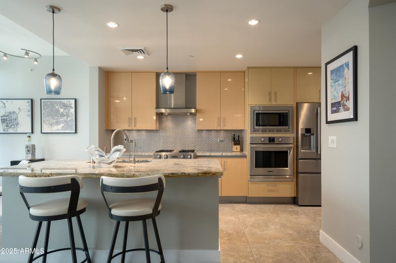 140 Rio Salado Pw #412, Tempe, AZ 85281