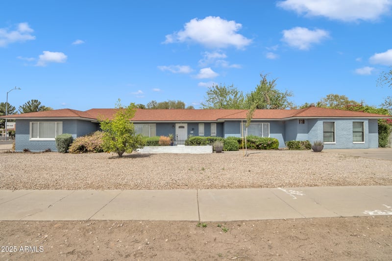 140 University Dr, Mesa, AZ 85201