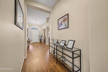 140 Baylor Ln, Gilbert, AZ 85233