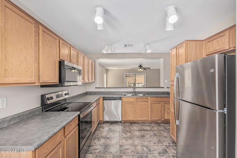 1400 228th Dr, Buckeye, AZ 85326