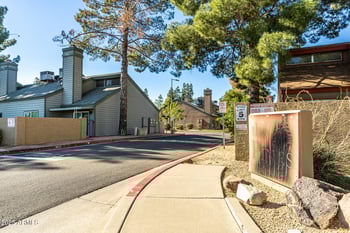 14002 49th Ave #1012, Glendale, AZ 85306