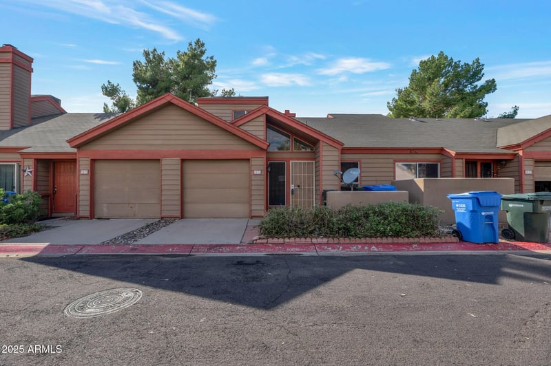 14002 49th Ave #1038, Glendale, AZ 85306