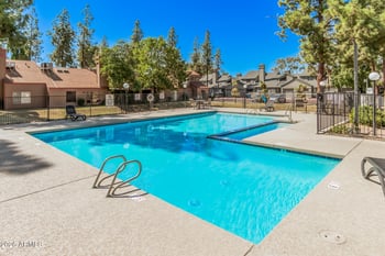 14002 49th Ave #1061, Glendale, AZ 85306