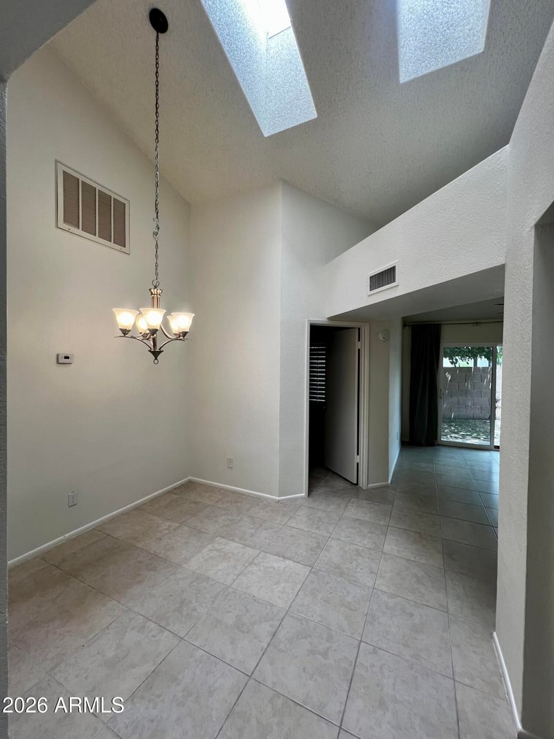 14002 49th Ave #1013, Glendale, AZ 85306