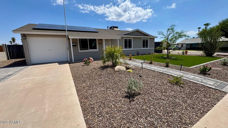 14005 38th Pl, Phoenix, AZ 85032