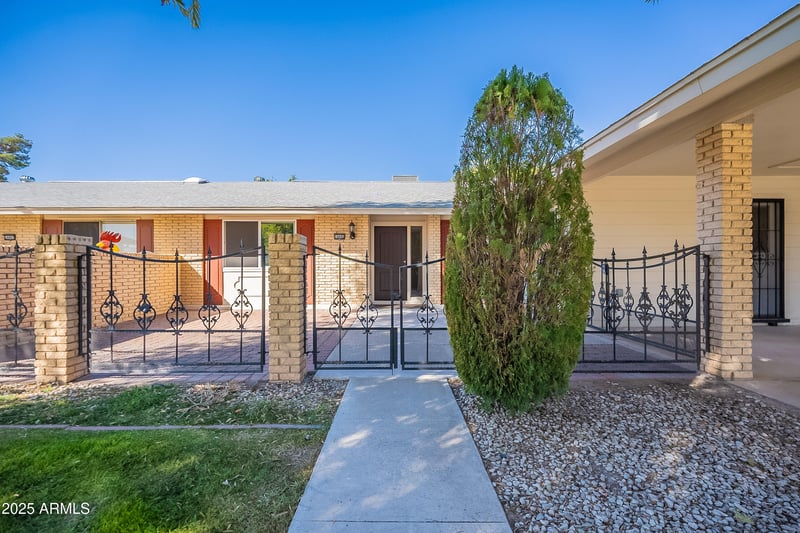 14006 Tumblebrook Way, Sun City, AZ 85351