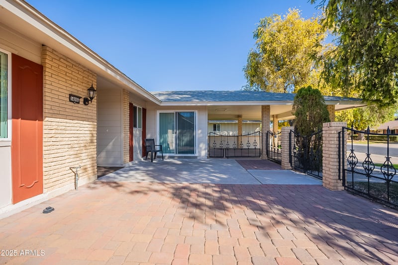 14006 Tumblebrook Way, Sun City, AZ 85351