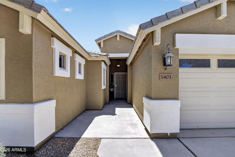 1401 Jeanne Ln, San Tan Valley, AZ 85140