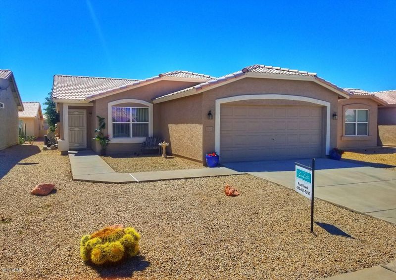 1401 E Torrey Pines Ln, Chandler, AZ 85249