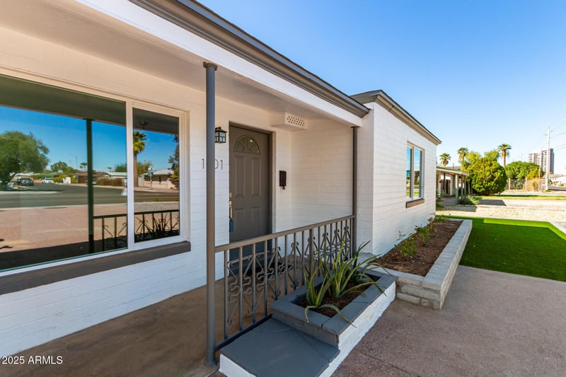 1401 Osborn Rd, Phoenix, AZ 85014